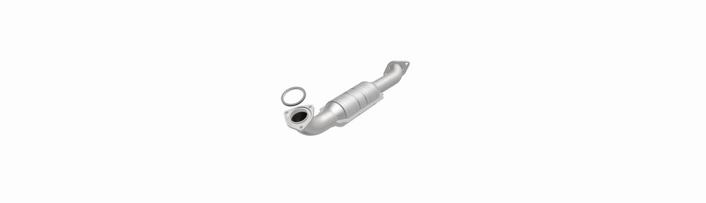 MagnaFlow Exhaust Products 51689 OEM Grade Direct-Fit Catalytic Converter for Select Pontiac G8