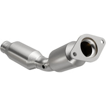 Load image into Gallery viewer, MagnaFlow Exhaust Products 5631456 California CARB Direct-Fit Catalytic Converter for Select Lexus CT200h, Toyota Prius V