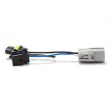 Load image into Gallery viewer, AlphaRex 810020 Wiring Adapter for Headlight Assembly for Select Toyota 4Runner