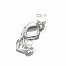 Load image into Gallery viewer, MagnaFlow Exhaust Products 5531447 California CARB Manifold Catalytic Converter for Select Saab 9-2X, Subaru Forester, Subaru Impreza, Subaru Legacy, Subaru Outback