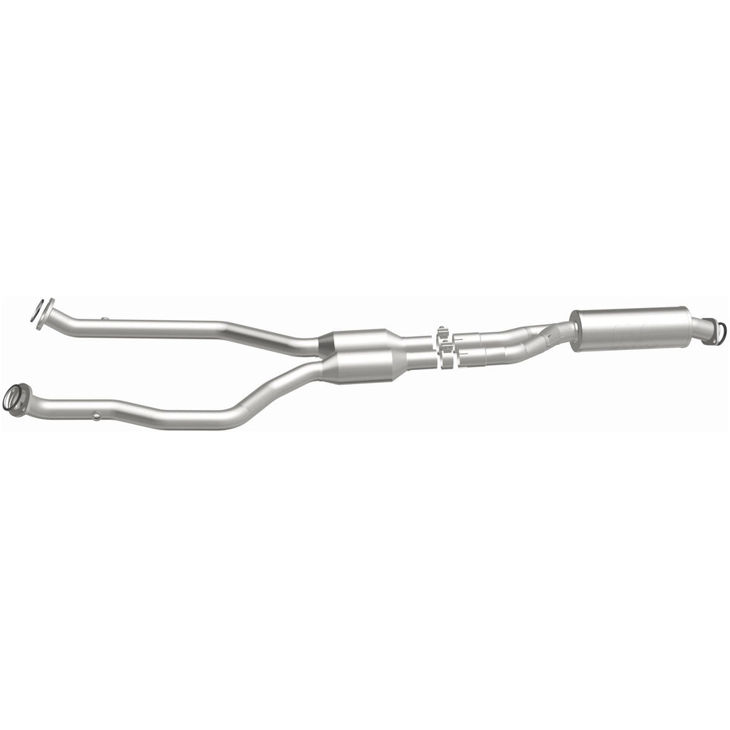 MagnaFlow Exhaust Products 5571071 California CARB Direct-Fit Catalytic Converter for Select Lexus IS250