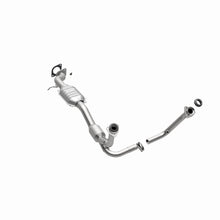 Load image into Gallery viewer, MagnaFlow Exhaust Products 24898 HM Grade Direct-Fit Catalytic Converter for Select Chevrolet Blazer