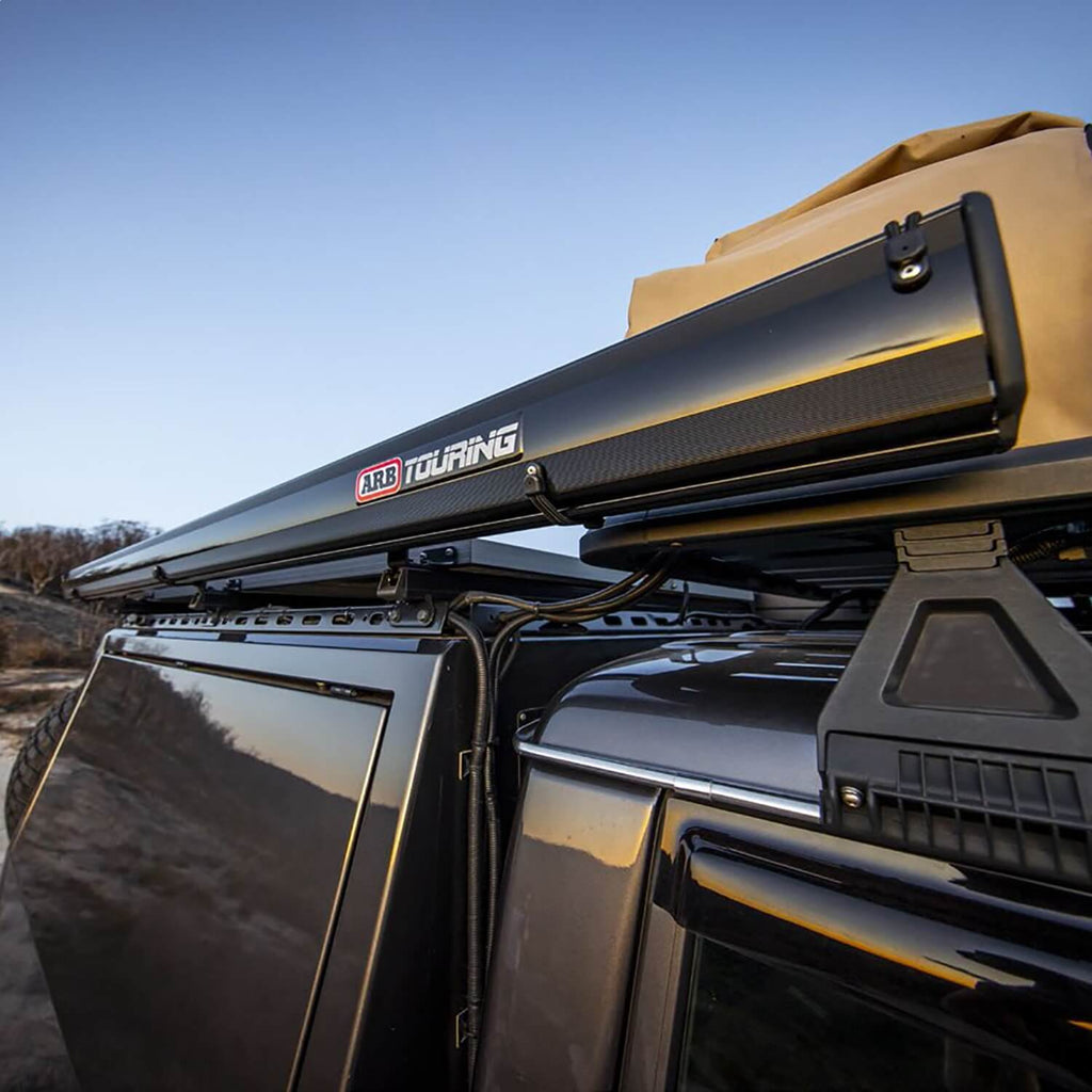 ARB 814412A Hard Case Awning with Light 2.5M Black