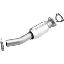 Load image into Gallery viewer, MagnaFlow Exhaust Products 557812 California CARB Direct-Fit Catalytic Converter for Select Suzuki Forenza, Suzuki Reno