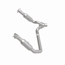 Load image into Gallery viewer, MagnaFlow Exhaust Products 5451665 California CARB Direct-Fit Catalytic Converter for Select Dodge Ram