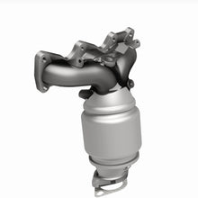 Load image into Gallery viewer, MagnaFlow Exhaust Products 5531855 California CARB Manifold Catalytic Converter for Select Hyundai Azera, Hyundai Sonata