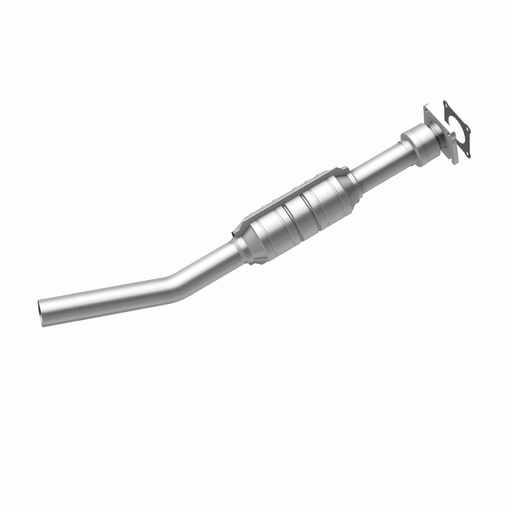 MagnaFlow Exhaust Products 51734 OEM Grade Direct-Fit Catalytic Converter for Select Chrysler PT Cruiser