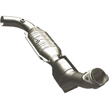 Load image into Gallery viewer, MagnaFlow Exhaust Products 447177 California CARB Direct-Fit Catalytic Converter for Select Ford E-150 Econoline, Ford E-150 Econoline Club Wagon, Ford Expedition, Ford F-150, Ford F-250