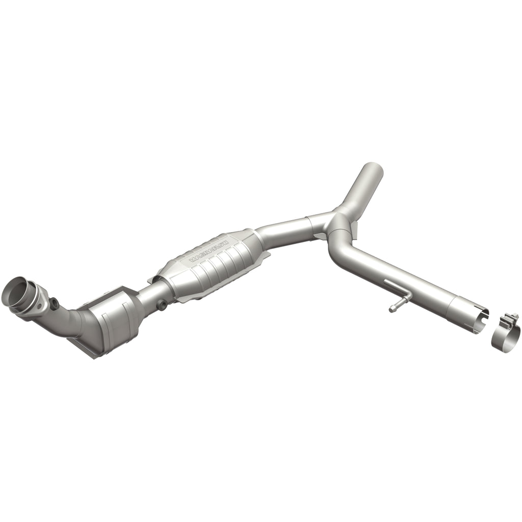 MagnaFlow Exhaust Products 49706 OEM Grade Direct-Fit Catalytic Converter for Select Ford F-150, Lincoln Mark LT