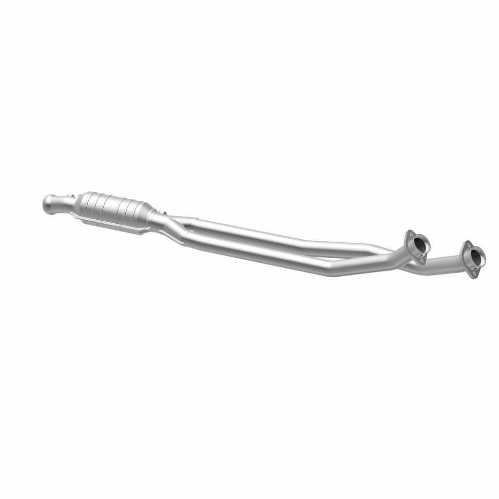 MagnaFlow Exhaust Products 23954 HM Grade Direct-Fit Catalytic Converter for Select Volvo 960, Volvo S90, Volvo V90