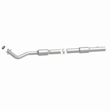 Load image into Gallery viewer, MagnaFlow Exhaust Products 52051 OEM Grade Direct-Fit Catalytic Converter for Select Chevrolet Express 1500, Chevrolet Express 2500, Chevrolet Express 3500, GMC Savana 1500, GMC Savana 2500, GMC Savana