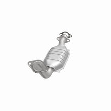 Load image into Gallery viewer, MagnaFlow Exhaust Products 93385 Standard Grade Direct-Fit Catalytic Converter for Select Ford Crown Victoria, Lincoln Town Car, Mercury Grand Marquis