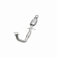Load image into Gallery viewer, MagnaFlow Exhaust Products 49530 OEM Grade Direct-Fit Catalytic Converter for Select Saturn SC2, Saturn SL2, Saturn SW2