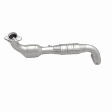 Load image into Gallery viewer, MagnaFlow Exhaust Products 24412 HM Grade Direct-Fit Catalytic Converter for Select Ford Expedition