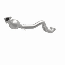 Load image into Gallery viewer, MagnaFlow Exhaust Products 5481943 California CARB Direct-Fit Catalytic Converter for Select Audi Q7, Volkswagen Touareg