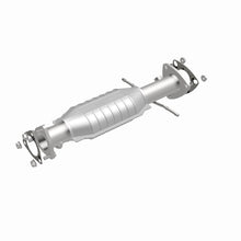 Load image into Gallery viewer, MagnaFlow Exhaust Products 447214 California CARB Direct-Fit Catalytic Converter for Select Chevrolet S10, GMC Sonoma, Isuzu Hombre
