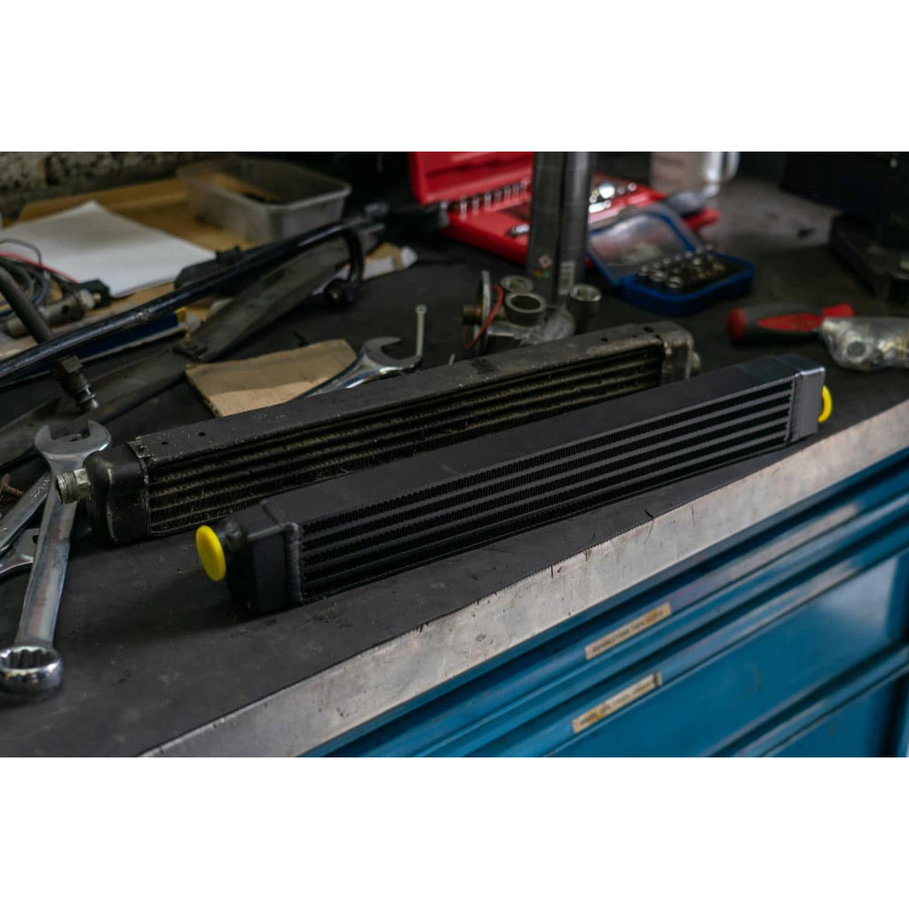 82-94-Bmw-3-Series-(E30)-High-Performance-Oil-Cooler-W-10An-Male--Oem-Fittings
