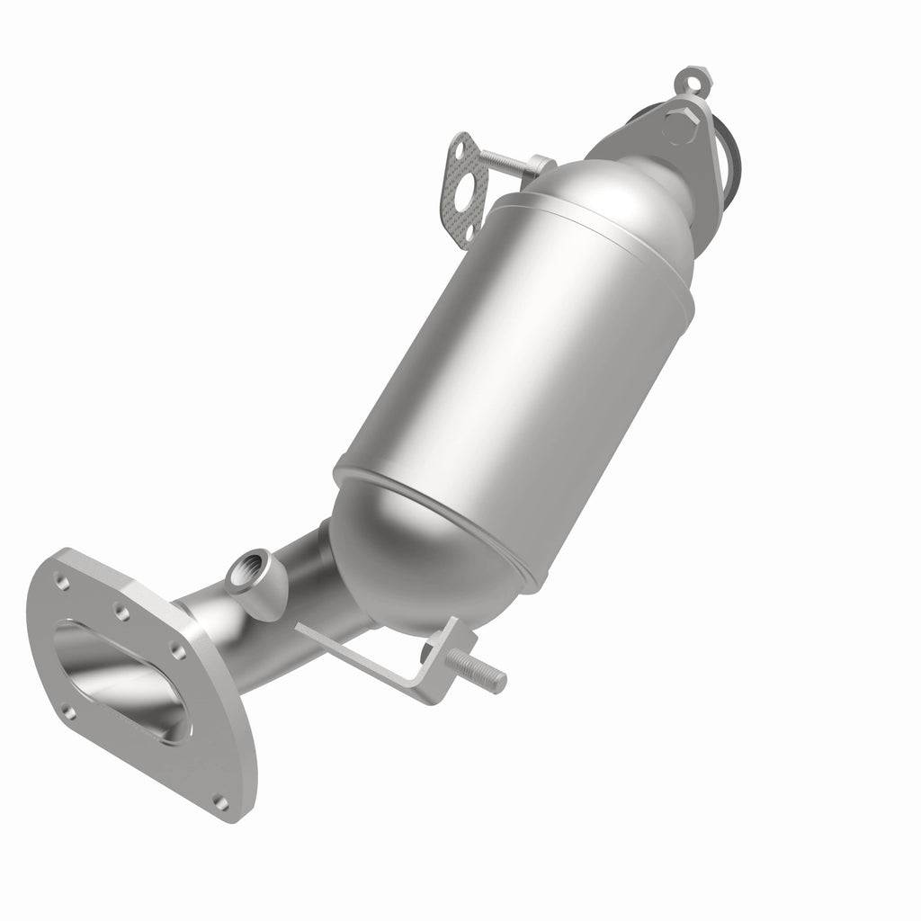 MagnaFlow Exhaust Products 22-010 OEM Grade Manifold Catalytic Converter for Select Lexus RX450h, Lexus RX450hL, Toyota Highlander