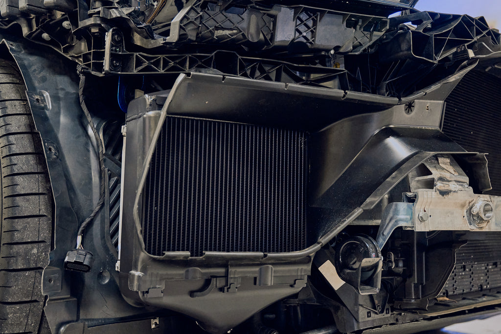 CSF Cooling - Racing & High Performance Division 8211 Lamborghini Urus / Audi RS Q8 Twin Intercooler Set - Thermal Dispersion Black for Select Audi RS Q8, Lamborghini Urus, Porsche Cayenne