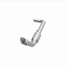 Load image into Gallery viewer, MagnaFlow Exhaust Products 4651155 California CARB Direct-Fit Catalytic Converter for Select Ford F-150