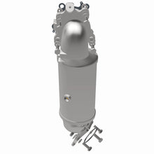 Load image into Gallery viewer, MagnaFlow Exhaust Products 280765 OEM Grade Direct-Fit Catalytic Converter for Select Honda CR-V