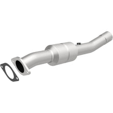 Load image into Gallery viewer, MagnaFlow Exhaust Products 49642 OEM Grade Direct-Fit Catalytic Converter for Select Chevrolet Silverado HD, Chevrolet Suburban 2500, GMC Sierra HD, GMC Yukon XL