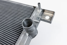 Load image into Gallery viewer, CSF Cooling - Racing &amp; High Performance Division 8228 Ford Bronco &amp; Ranger Heavy-Duty All-Aluminum Radiator for Select Ford Bronco, Ford Ranger