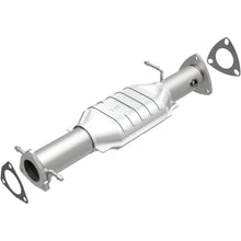 Load image into Gallery viewer, MagnaFlow Exhaust Products 4451497 California CARB Direct-Fit Catalytic Converter for Select Chevrolet S10, GMC Sonoma