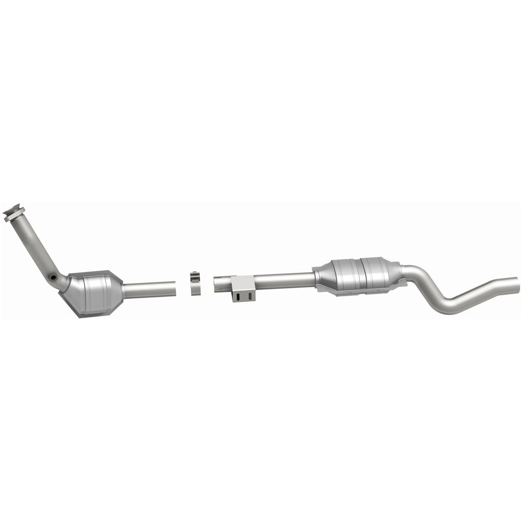 MagnaFlow Exhaust Products 51847 OEM Grade Direct-Fit Catalytic Converter for Select Mercedes-Benz ML320