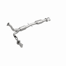 Load image into Gallery viewer, MagnaFlow Exhaust Products 24767 HM Grade Direct-Fit Catalytic Converter for Select Chevrolet S10