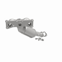 Load image into Gallery viewer, MagnaFlow Exhaust Products 49763 OEM Grade Manifold Catalytic Converter for Select BMW 128i, BMW 325i, BMW 325xi, BMW 328i, BMW 328i xDrive, BMW 328xi, BMW 330i, BMW 330xi, BMW X3, BMW X5