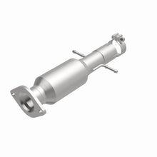 Load image into Gallery viewer, MagnaFlow Exhaust Products 5421913 California CARB Direct-Fit Catalytic Converter for Select Chevrolet Malibu, Pontiac G6, Saturn Aura