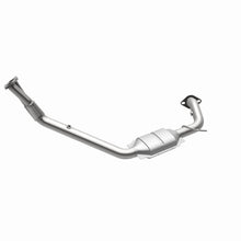 Load image into Gallery viewer, MagnaFlow Exhaust Products 49004 OEM Grade Direct-Fit Catalytic Converter for Select Isuzu Rodeo, Isuzu Rodeo Sport