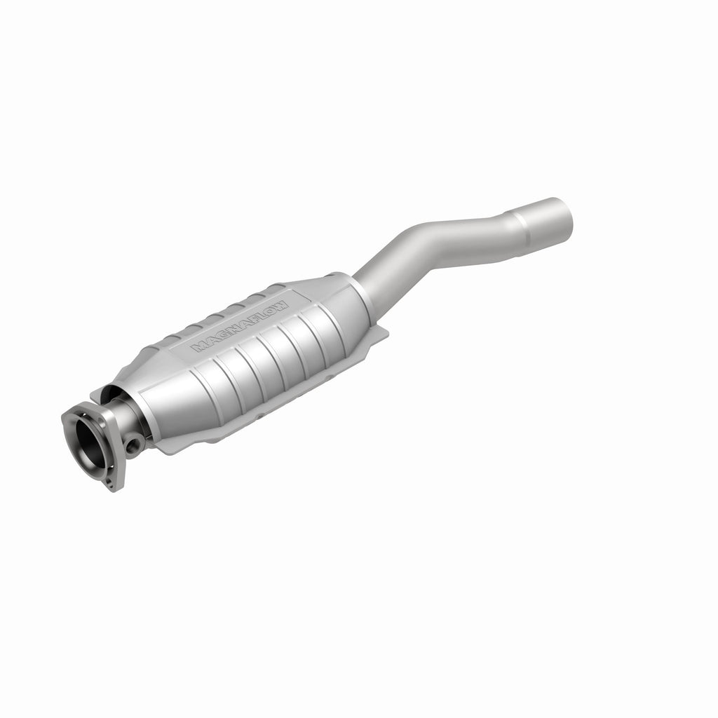 MagnaFlow Exhaust Products 23949 Standard Grade Direct-Fit Catalytic Converter for Select Volvo 740, Volvo 745, Volvo 760, Volvo 940