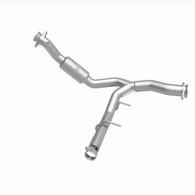 Load image into Gallery viewer, MagnaFlow Exhaust Products 21-528 OEM Grade Direct-Fit Catalytic Converter for Select Ford Expedition, Lincoln Navigator