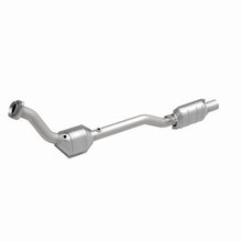 Load image into Gallery viewer, MagnaFlow Exhaust Products 447120 California CARB Direct-Fit Catalytic Converter for Select Ford Explorer, Mercury Mountaineer