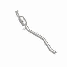 Load image into Gallery viewer, MagnaFlow Exhaust Products 52177 OEM Grade Direct-Fit Catalytic Converter for Select Mercedes-Benz R350