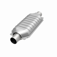 Load image into Gallery viewer, MagnaFlow Exhaust Products 95506 Standard Grade Universal Catalytic Converter for Select Dodge Ram 2500, Dodge Ram 3500, Oldsmobile Custom Cruiser