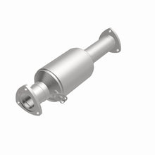 Load image into Gallery viewer, MagnaFlow Exhaust Products 3391894 California CARB Direct-Fit Catalytic Converter for Select Toyota Land Cruiser