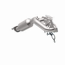 Load image into Gallery viewer, MagnaFlow Exhaust Products 5582431 California CARB Manifold Catalytic Converter for Select Toyota 4Runner, Toyota FJ Cruiser