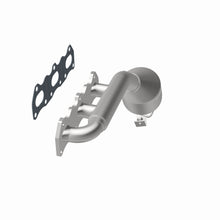 Load image into Gallery viewer, MagnaFlow Exhaust Products 452060 California CARB Manifold Catalytic Converter for Select Chevrolet Tracker, Suzuki Grand Vitara, Suzuki Vitara