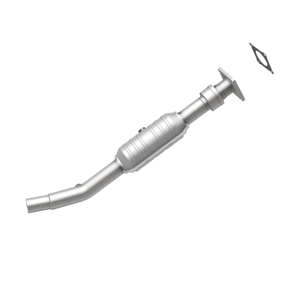 MagnaFlow Exhaust Products 49514 OEM Grade Direct-Fit Catalytic Converter for Select Dodge Neon, Plymouth Neon