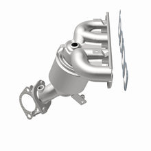 Load image into Gallery viewer, MagnaFlow Exhaust Products 22-237 OEM Grade Manifold Catalytic Converter for Select Hyundai Tucson