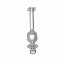 Load image into Gallery viewer, MagnaFlow Exhaust Products 557110 California CARB Direct-Fit Catalytic Converter for Select Nissan Juke