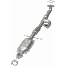 Load image into Gallery viewer, MagnaFlow Exhaust Products 24395 HM Grade Direct-Fit Catalytic Converter for Select Hyundai XG350, Kia Amanti