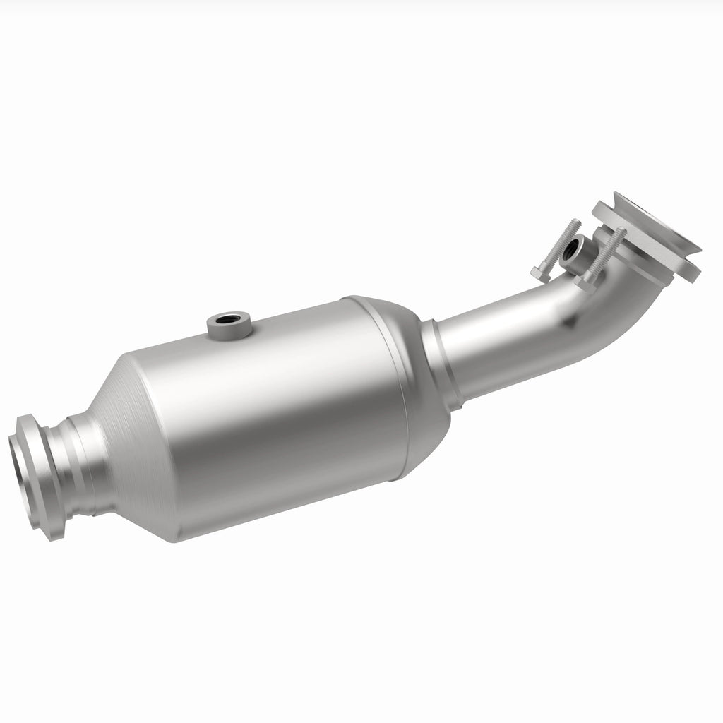 MagnaFlow Exhaust Products 21-682 OEM Grade Direct-Fit Catalytic Converter for Select Mercedes-Benz C400, Mercedes-Benz C43 AMG, Mercedes-Benz C450 AMG, Mercedes-Benz E43 AMG, Mercedes-Benz E450, Mercedes-Benz GLC43 AMG