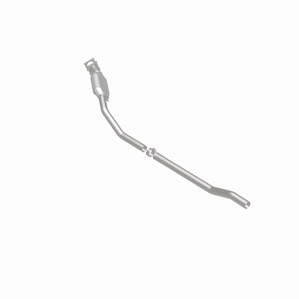 MagnaFlow Exhaust Products 51155 OEM Grade Direct-Fit Catalytic Converter for Select Chrysler Grand Voyager, Chrysler Town & Country, Chrysler Voyager, Dodge Caravan, Dodge Grand Caravan