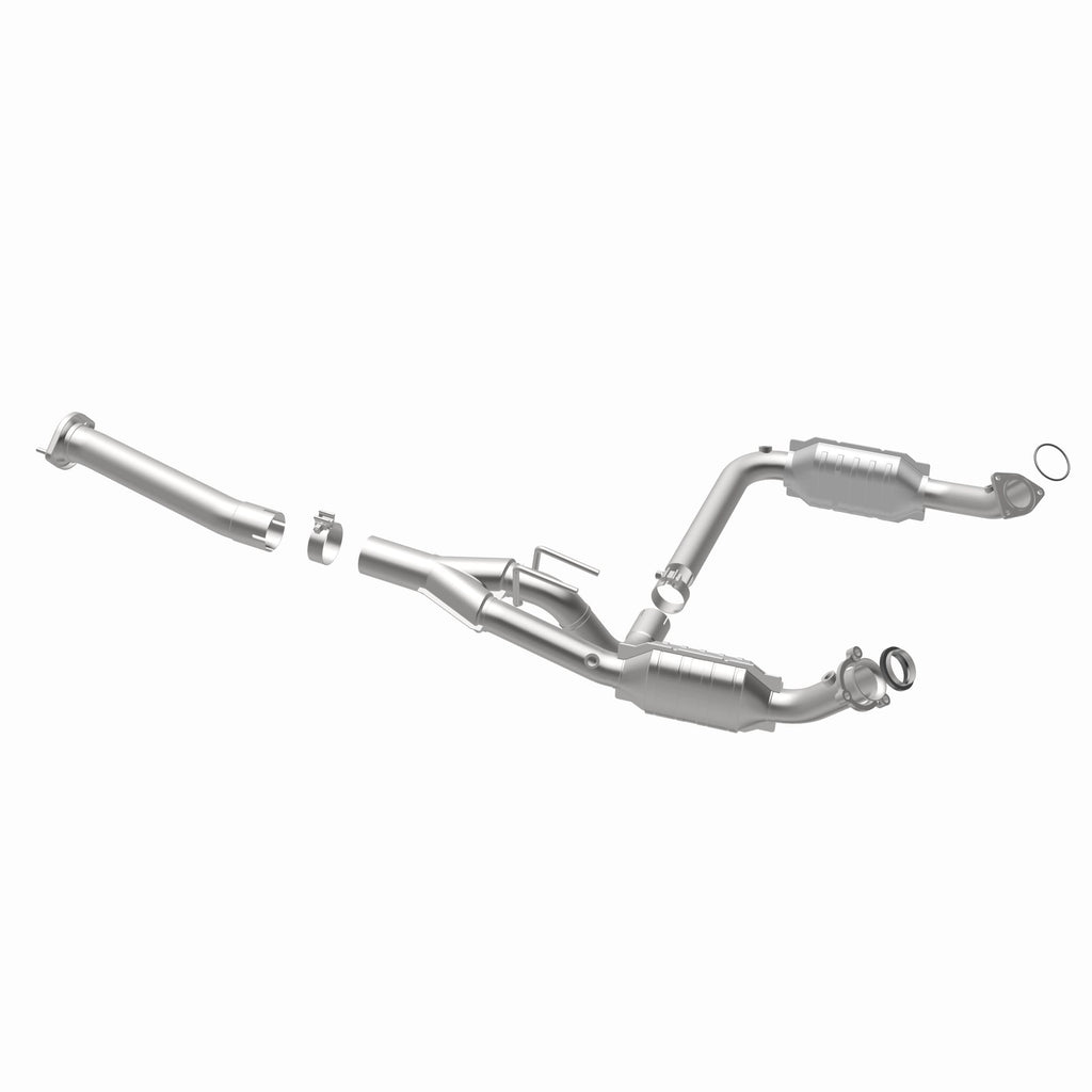 MagnaFlow Exhaust Products 24081 HM Grade Direct-Fit Catalytic Converter for Select Chevrolet Express 1500, Chevrolet Express 2500, GMC Savana 1500, GMC Savana
