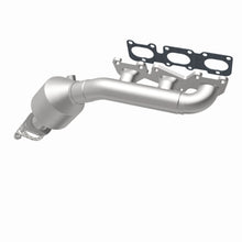 Load image into Gallery viewer, MagnaFlow Exhaust Products 51401 OEM Grade Manifold Catalytic Converter for Select Kia Borrego