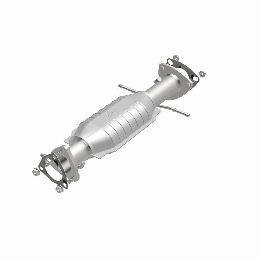 MagnaFlow Exhaust Products 23497 HM Grade Direct-Fit Catalytic Converter for Select Chevrolet S10, GMC Sonoma, Isuzu Hombre